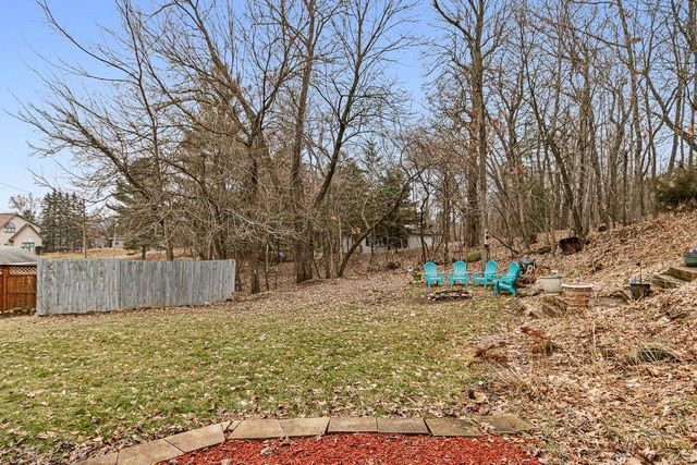 W9477 Parkway Drive, Poynette, WI 53955