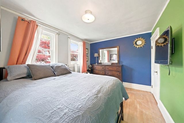 715 River St, Haverhill, MA 01832