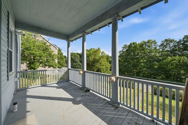 715 River St, Haverhill, MA 01832