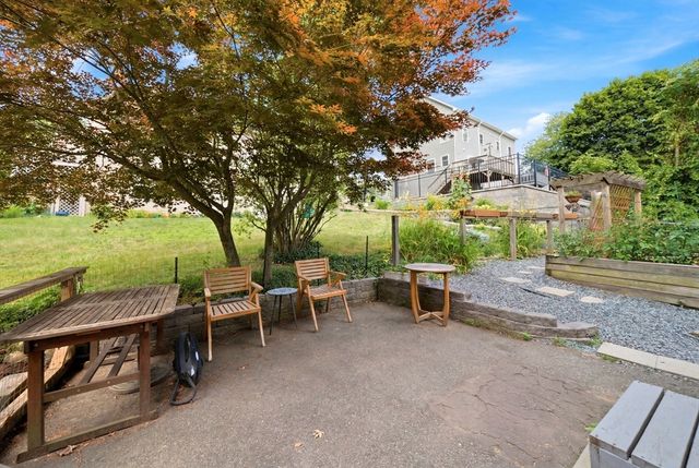715 River St, Haverhill, MA 01832