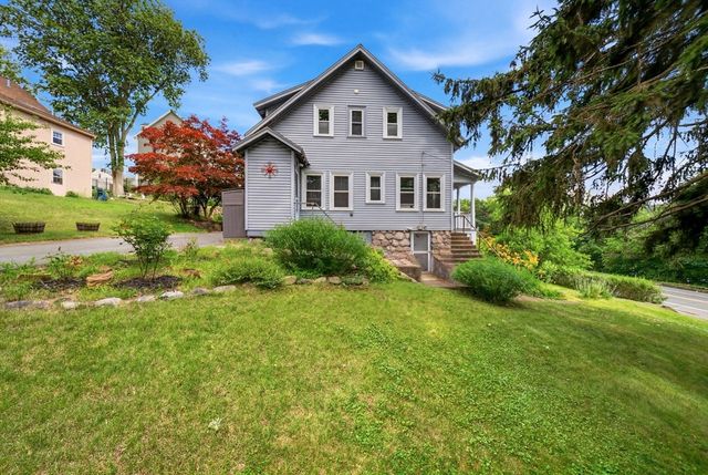 715 River St, Haverhill, MA 01832