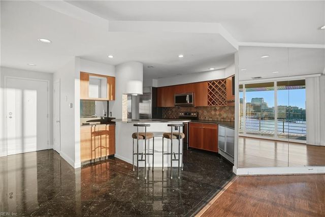 40 Rader St Apt 505, Norfolk, VA 23510