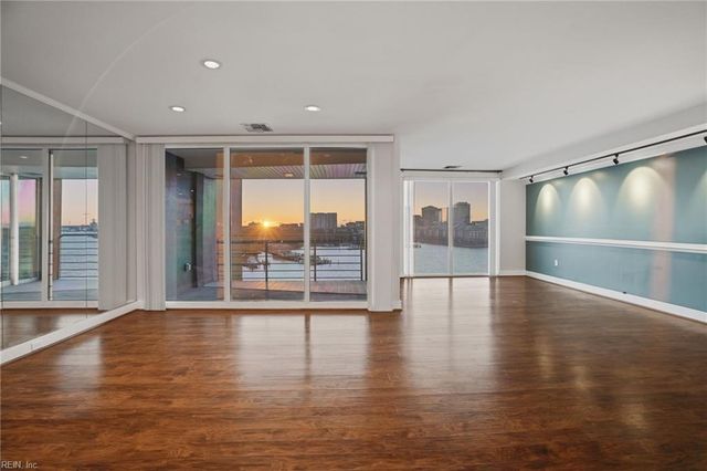 40 Rader St Apt 505, Norfolk, VA 23510