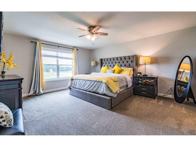 18468 70th Avenue N, Maple Grove, MN 55311