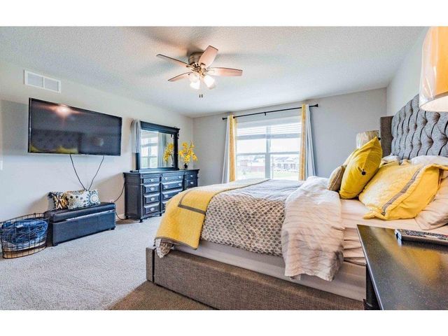 18468 70th Avenue N, Maple Grove, MN 55311