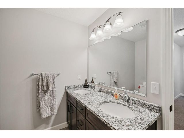 18468 70th Avenue N, Maple Grove, MN 55311