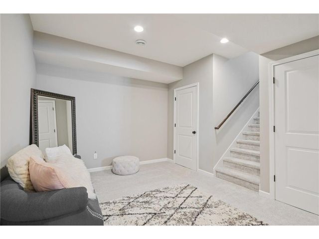 18468 70th Avenue N, Maple Grove, MN 55311