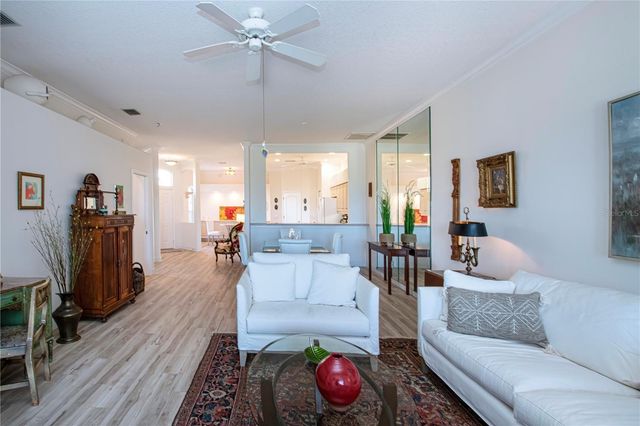 9448 FOREST HILLS CIRCLE, Sarasota, FL 34238