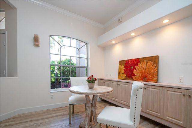 9448 FOREST HILLS CIRCLE, Sarasota, FL 34238