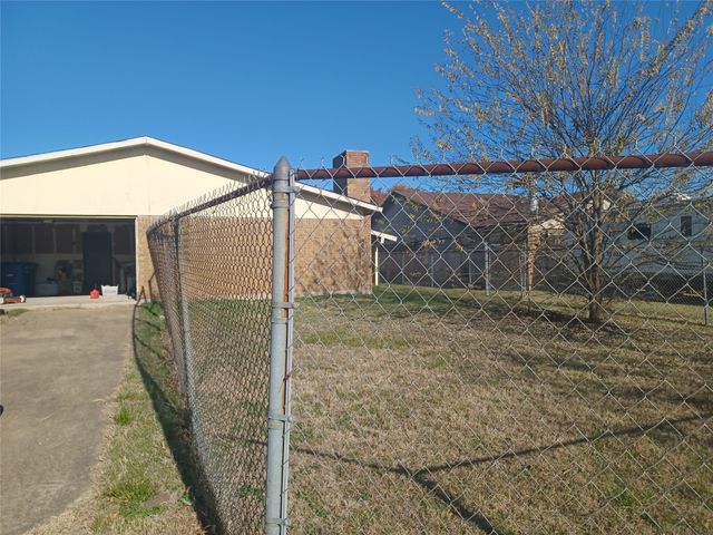 7614 Ashcrest Lane, Dallas, TX 75249