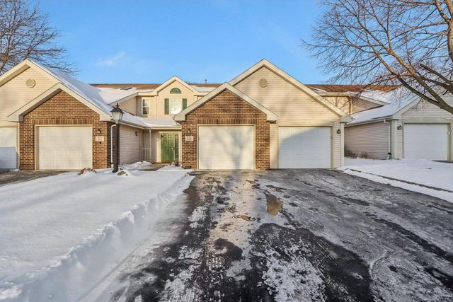 279 Kearney Way, Waunakee, WI 53597