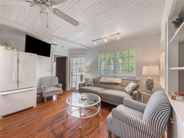 105 21ST AVENUE, St Pete Beach, FL 33706