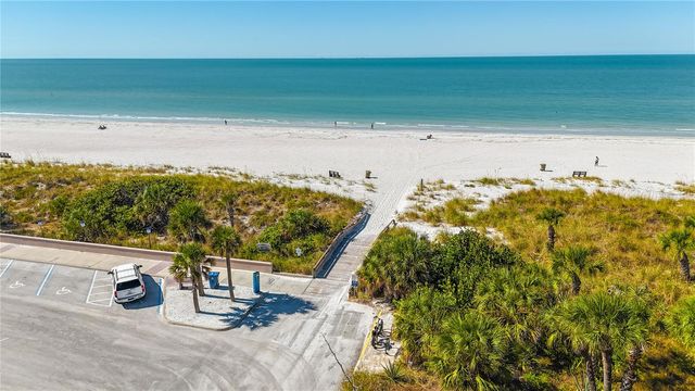 105 21ST AVENUE, St Pete Beach, FL 33706