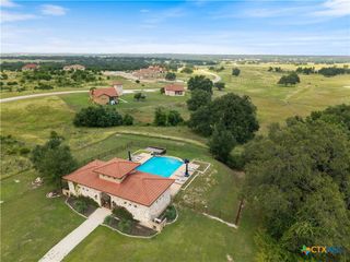 308 Via Francesco, Florence, TX 76527