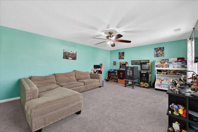 210 Wood Thrush Way, Summerville, SC 29486