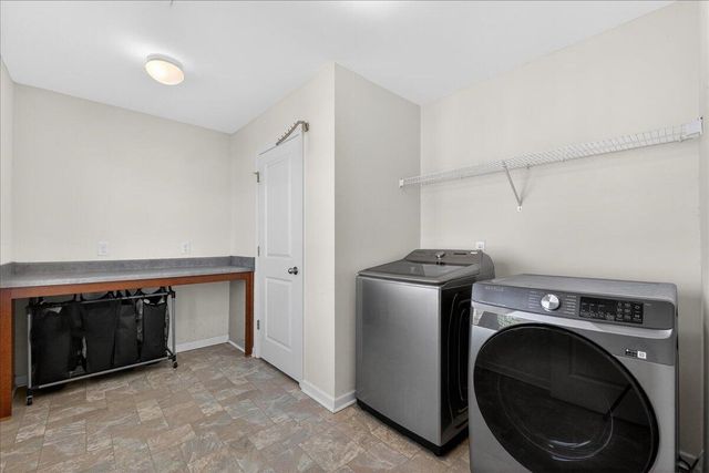 210 Wood Thrush Way, Summerville, SC 29486