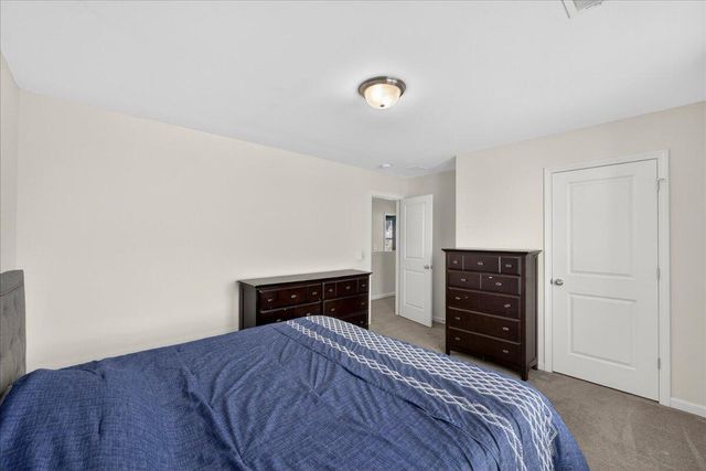 210 Wood Thrush Way, Summerville, SC 29486