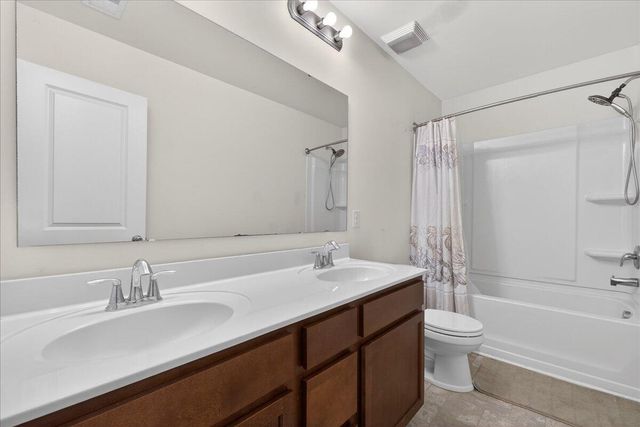 210 Wood Thrush Way, Summerville, SC 29486