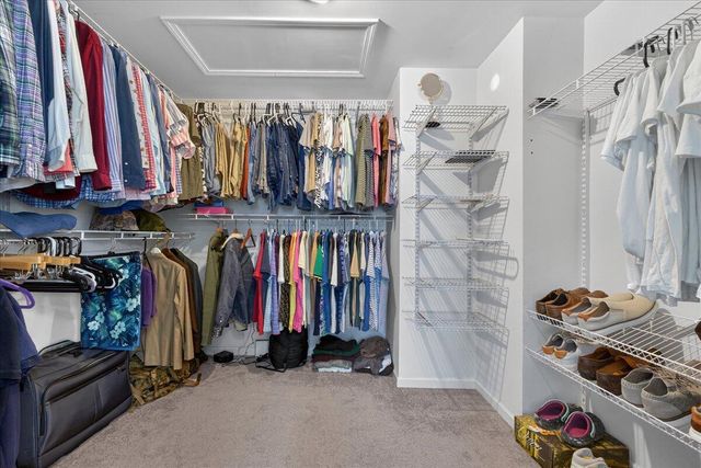 210 Wood Thrush Way, Summerville, SC 29486