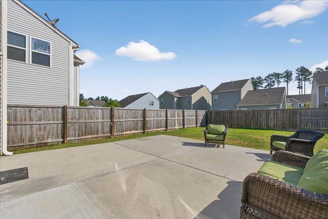 210 Wood Thrush Way, Summerville, SC 29486