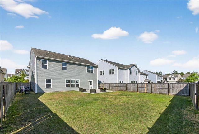 210 Wood Thrush Way, Summerville, SC 29486