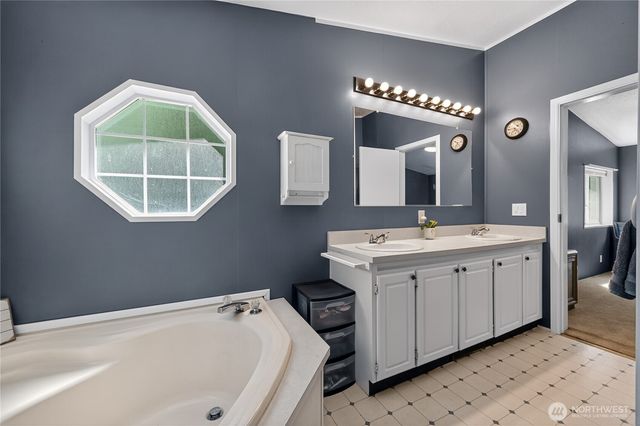 22430 Criddle Lane, Mount Vernon, WA 98274