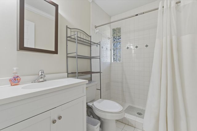 1823 Tyndall Drive, Tallahassee, FL 32304