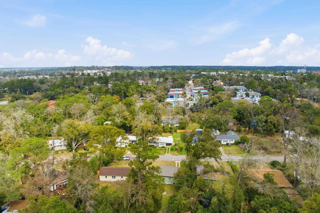 1823 Tyndall Drive, Tallahassee, FL 32304