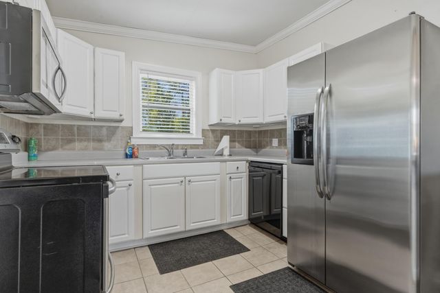 1823 Tyndall Drive, Tallahassee, FL 32304