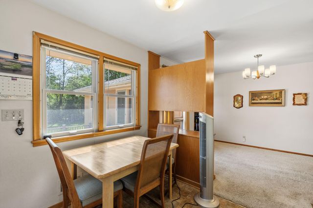 845 Spencer Street S, Shakopee, MN 55379