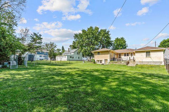 845 Spencer Street S, Shakopee, MN 55379
