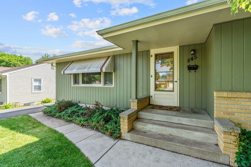 845 Spencer Street S, Shakopee, MN 55379 — photo 3