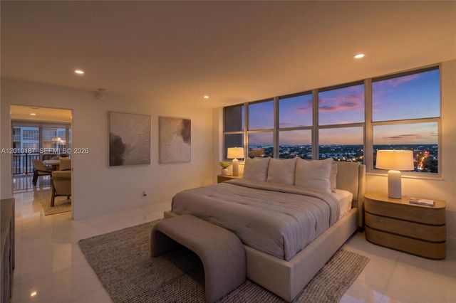 1180 S Ocean Blvd 12F, Boca Raton, FL 33432
