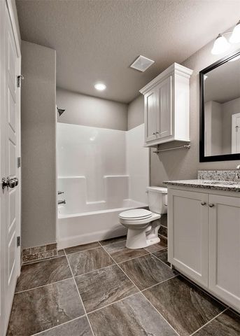 703 SE Fullerton Street, Bentonville, AR 72712