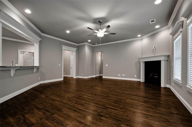 703 SE Fullerton Street, Bentonville, AR 72712