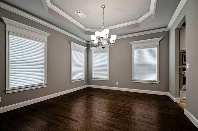 703 SE Fullerton Street, Bentonville, AR 72712