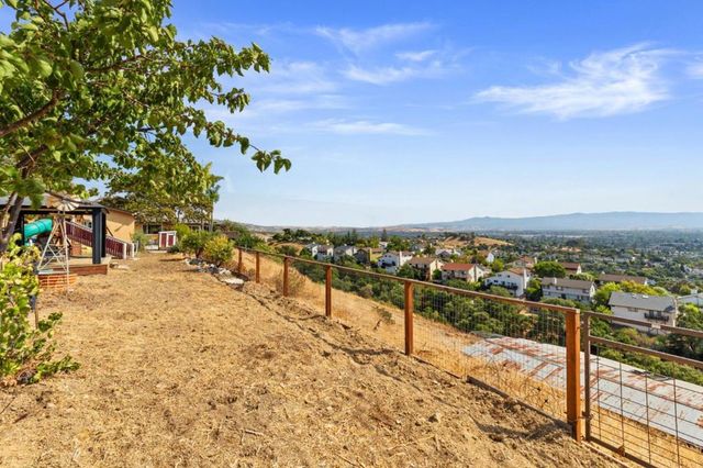 14990 Garcal Drive, San Jose, CA 95127
