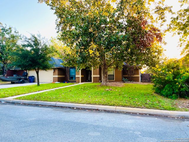 228 Bunker Hill, Pleasanton, TX 78064