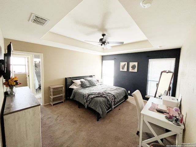 228 Bunker Hill, Pleasanton, TX 78064