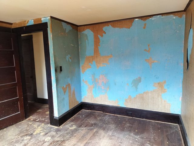 1 Indian Neck Rd, Wareham, MA 02571