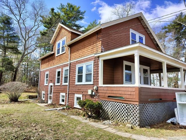1 Indian Neck Rd, Wareham, MA 02571