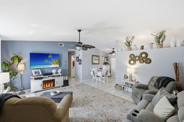 225 SW Crescent Avenue, Port St. Lucie, Port St Lucie, FL 34984