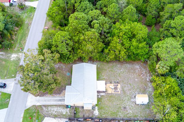 225 SW Crescent Avenue, Port St. Lucie, Port St Lucie, FL 34984