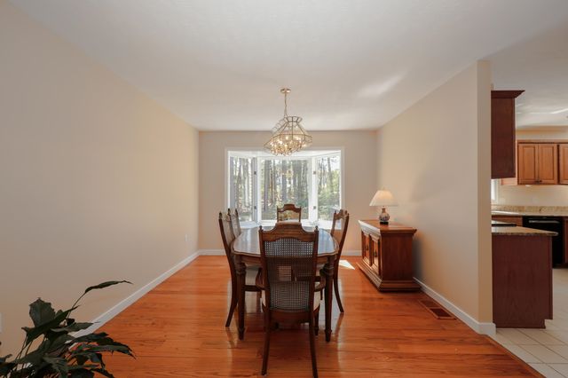 26 Preserve Drive, Nashua, NH 03064