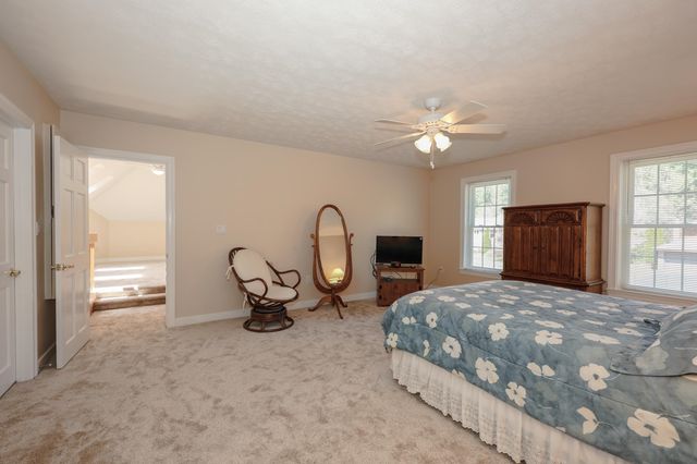 26 Preserve Drive, Nashua, NH 03064