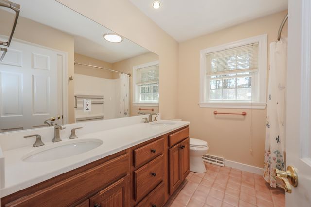 26 Preserve Drive, Nashua, NH 03064