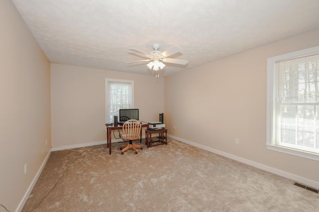 26 Preserve Drive, Nashua, NH 03064