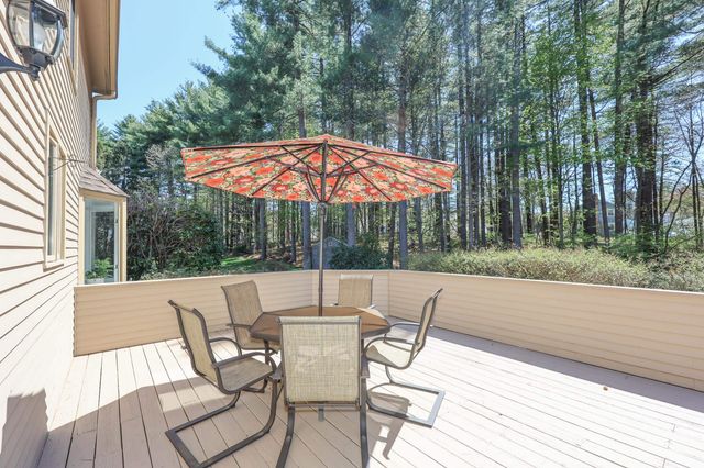 26 Preserve Drive, Nashua, NH 03064