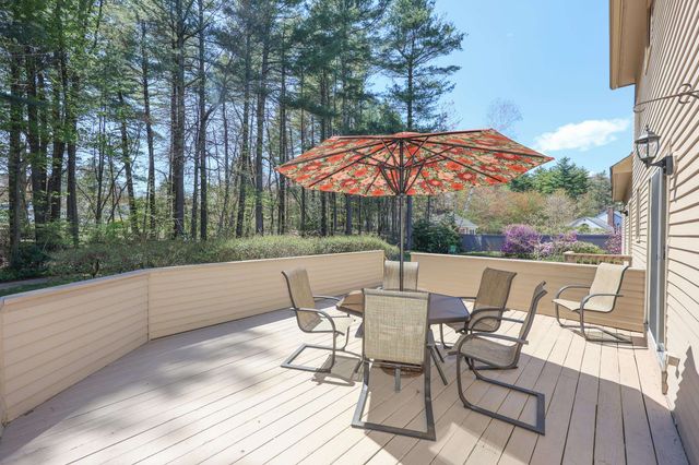 26 Preserve Drive, Nashua, NH 03064