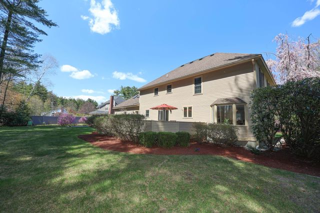 26 Preserve Drive, Nashua, NH 03064